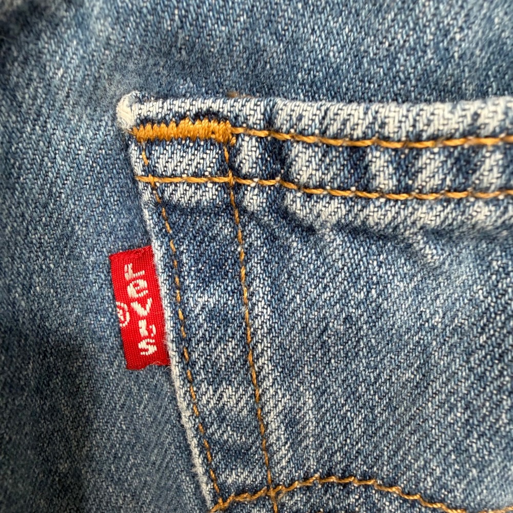 Levis High Waisted Straight Jeans Womens 26 Blue Medium Wash Denim High Rise - Picture 3 of 8